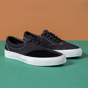 Clearweather Donny Mens 10 Black Canvas Suede Low Top Skate Sneakers